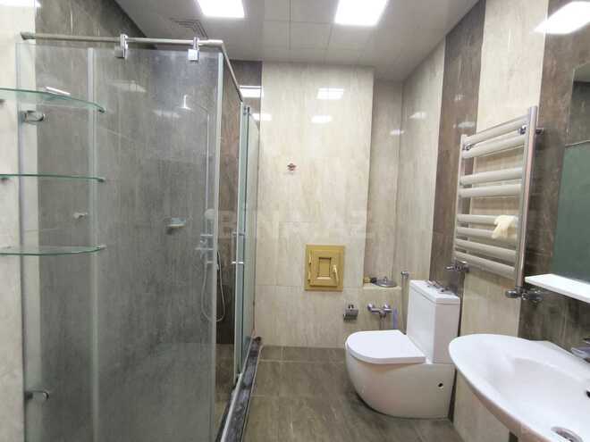 İcarəyə verilir 4 otaqlı yeni tikili 200 m², 28 May m., photo 20 from 21