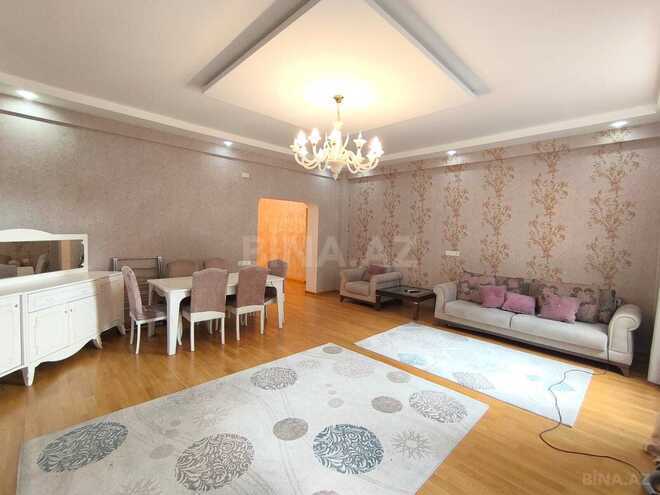 İcarəyə verilir 4 otaqlı yeni tikili 200 m², 28 May m., photo 3 from 21