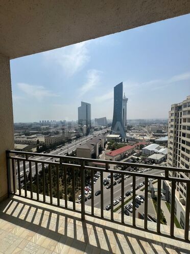 Сдаётся 3-комн. новостройка 180 м², м. Кероглу, photo 8 from 9