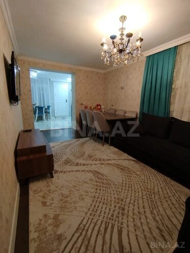 Satılır 3 otaqlı köhnə tikili 70 m², İnşaatçılar m., photo 3 from 15