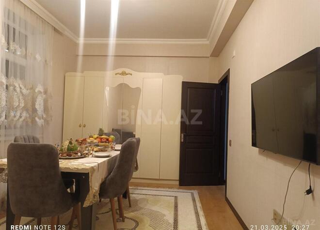 Продаётся 2-комн. вторичка 60 м², м. Иншаатчылар, photo 3 from 8