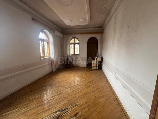 Satılır 8 otaqlı həyət evi/bağ evi 450 m², Qara Qarayev m., photo 15 from 23