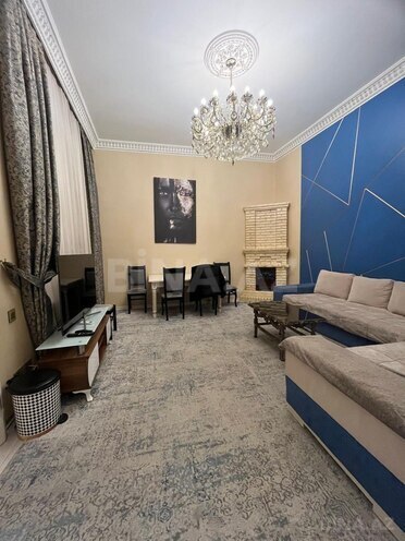 Satılır 5 otaqlı köhnə tikili 130 m², İçəri Şəhər m., photo 3 from 14