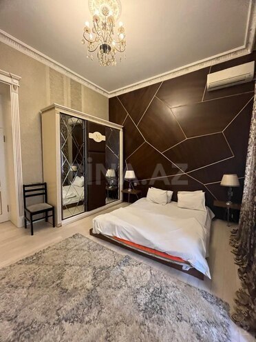 Satılır 5 otaqlı köhnə tikili 130 m², İçəri Şəhər m., photo 6 from 14