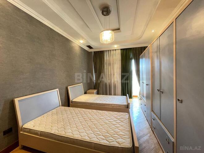 Продаётся 4-комн. новостройка 235 м², м. Элмляр Академиясы, photo 13 from 23
