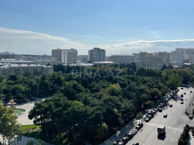 Продаётся 4-комн. новостройка 235 м², м. Элмляр Академиясы, photo 21 from 23