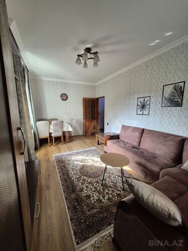 Продаётся 4-комн. вторичка 100 м², м. Ази Асланов, photo 3 from 16