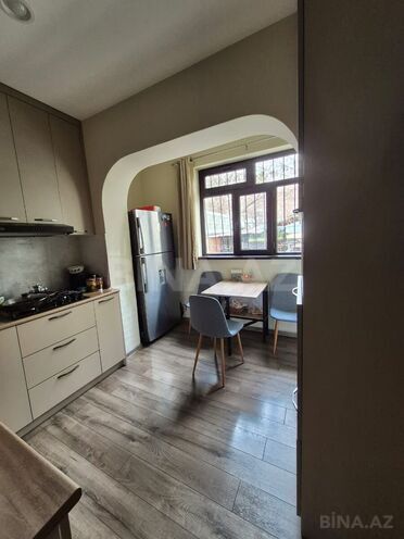 Продаётся 4-комн. вторичка 100 м², м. Ази Асланов, photo 13 from 16