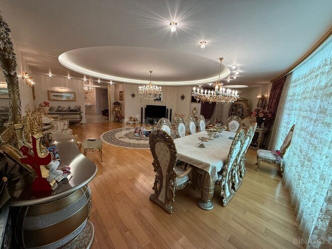 Satılır 4 otaqlı yeni tikili 234 m², Sahil m., photo 1 from 13