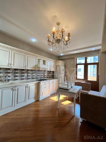 Сдаётся 3-комн. новостройка 130 м², Насиминский  р., photo 10 from 16