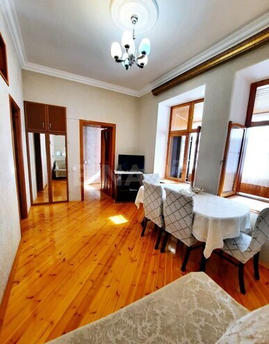 İcarəyə verilir 2 otaqlı köhnə tikili 45 m², İçəri Şəhər m., photo 5 from 15