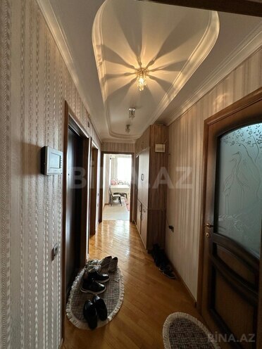 Продаётся 2-комн. вторичка 55 м², м. Ази Асланов, photo 9 from 19