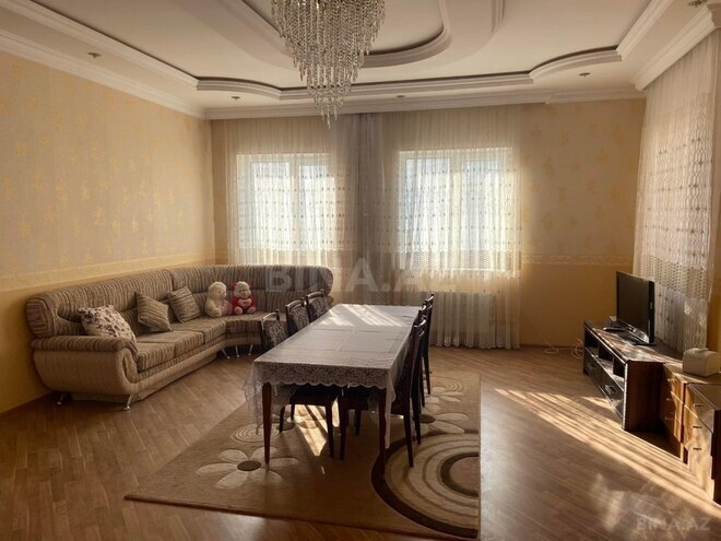 Satılır 4 otaqlı həyət evi/bağ evi 198 m², Şərq q., photo 13 from 25