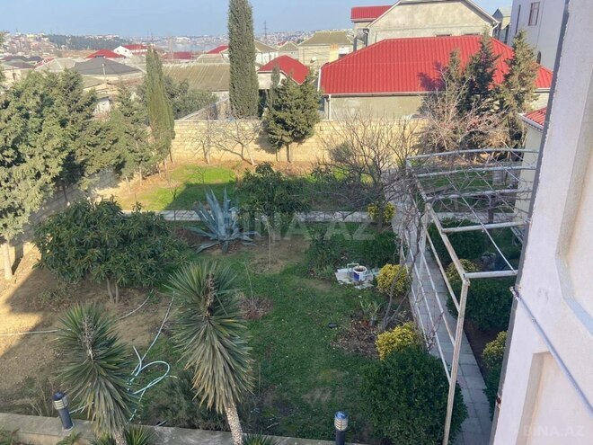 Satılır 4 otaqlı həyət evi/bağ evi 198 m², Şərq q., photo 18 from 25