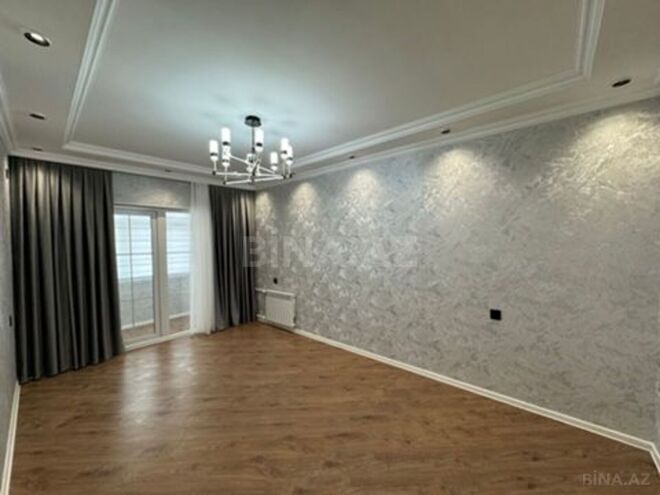 Продаётся 3-комн. вторичка 80 м², м. Халглар Достлугу, photo 1 from 17