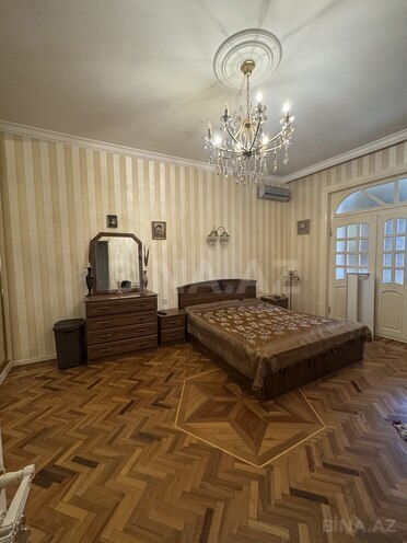 Satılır 3 otaqlı köhnə tikili 75 m², Qara Qarayev m., photo 4 from 9