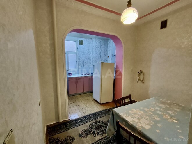 Satılır 3 otaqlı köhnə tikili 85 m², İnşaatçılar m., photo 6 from 12