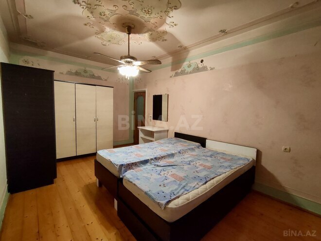 Satılır 3 otaqlı köhnə tikili 85 m², İnşaatçılar m., photo 7 from 12