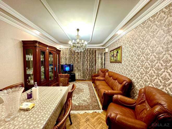 Satılır 3 otaqlı köhnə tikili 85 m², Qara Qarayev m., photo 13 from 20