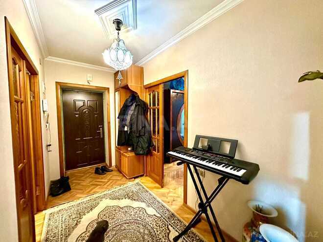 Satılır 3 otaqlı köhnə tikili 85 m², Qara Qarayev m., photo 3 from 20