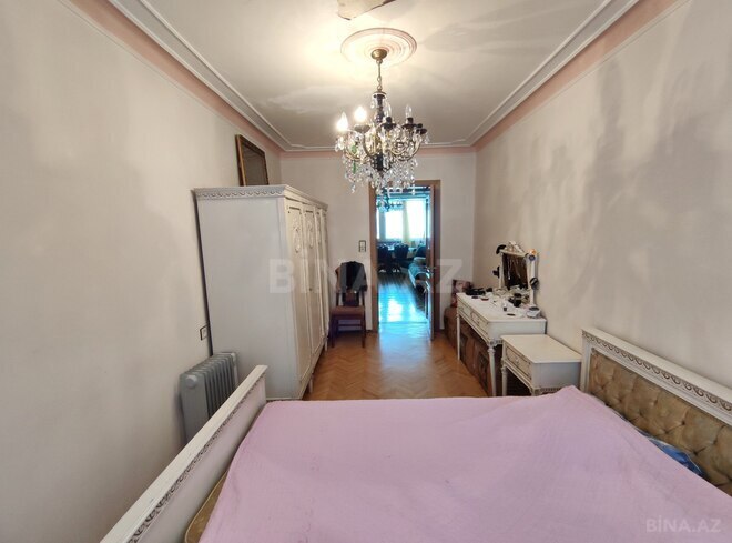 Satılır 3 otaqlı köhnə tikili 75 m², Sahil m., photo 14 from 28