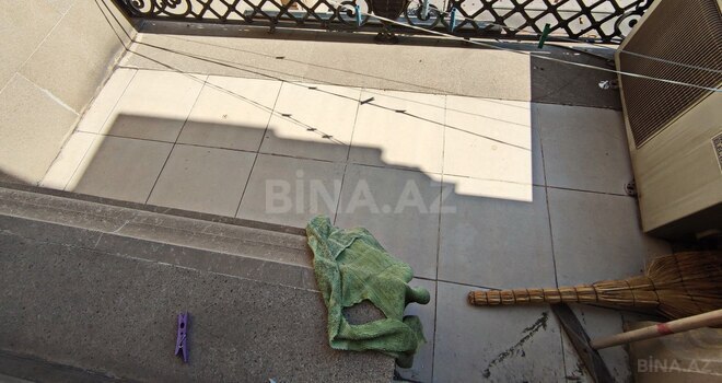 Satılır 3 otaqlı köhnə tikili 75 m², Sahil m., photo 17 from 28