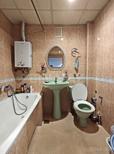 Satılır 3 otaqlı köhnə tikili 75 m², Sahil m., photo 24 from 28