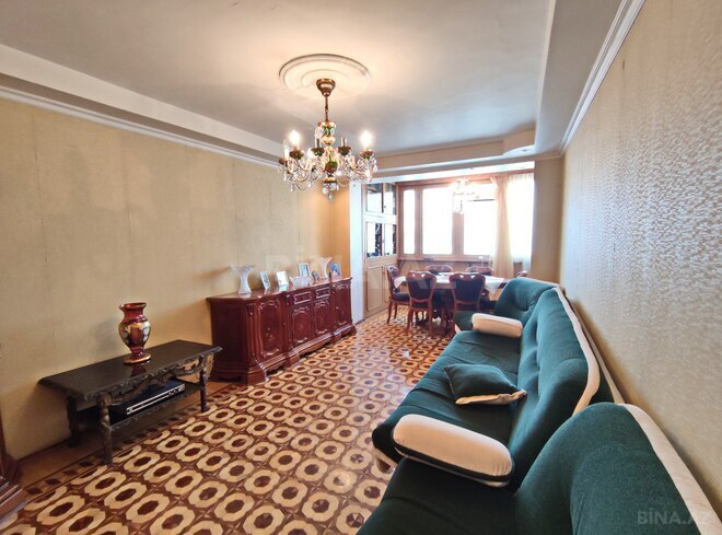 Satılır 3 otaqlı köhnə tikili 75 m², Sahil m., photo 4 from 28