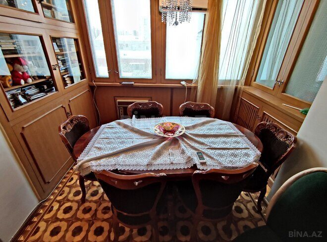 Satılır 3 otaqlı köhnə tikili 75 m², Sahil m., photo 6 from 28
