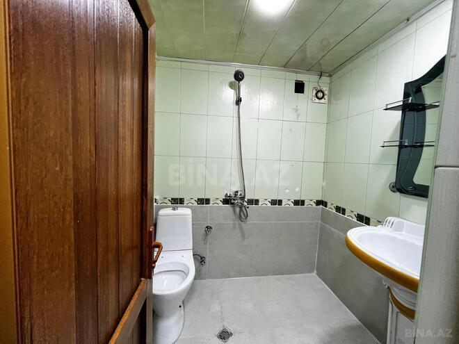Satılır 3 otaqlı köhnə tikili 75 m², Qara Qarayev m., photo 13 from 14