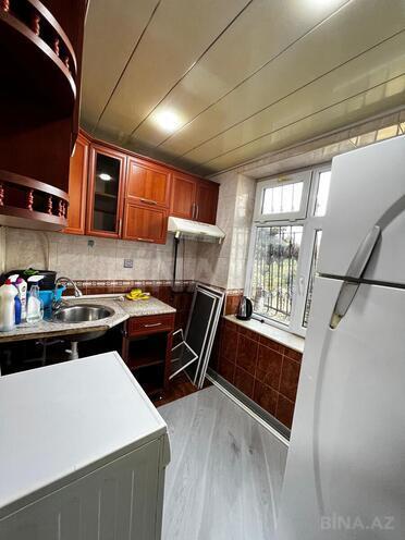 Satılır 3 otaqlı köhnə tikili 75 m², Qara Qarayev m., photo 11 from 14