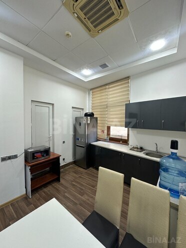 İcarəyə verilir 1 otaqlı ofis 8 m², 28 May m., photo 4 from 11