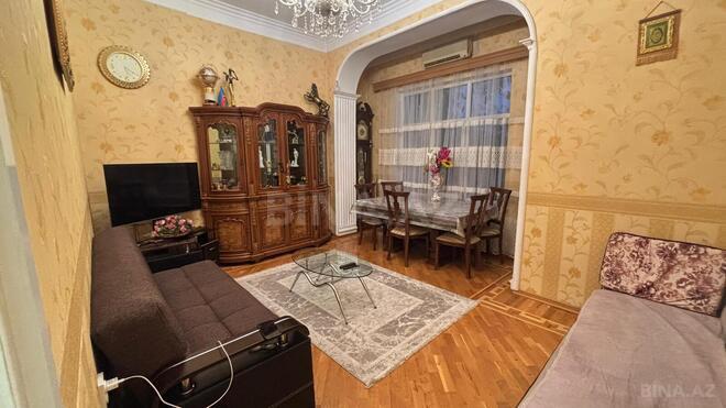 Продаётся 3-комн. новостройка 90 м², м. Низами, photo 3 from 9