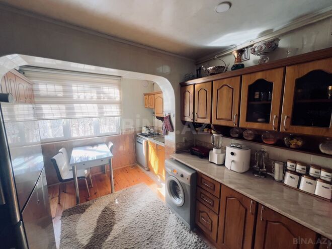 Satılır 4 otaqlı köhnə tikili 110 m², İnşaatçılar m., photo 7 from 11