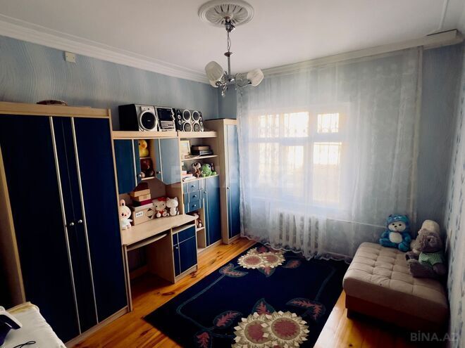 Satılır 4 otaqlı köhnə tikili 110 m², İnşaatçılar m., photo 5 from 11