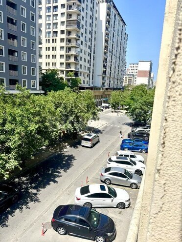 Satılır 3 otaqlı yeni tikili 70 m², 28 May m., photo 14 from 15