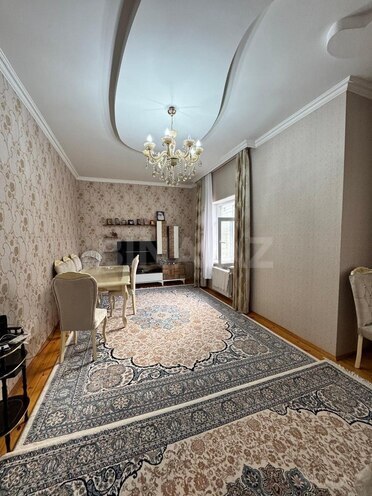 Satılır 8 otaqlı həyət evi/bağ evi 320 m², Qaraçuxur q., photo 6 from 15