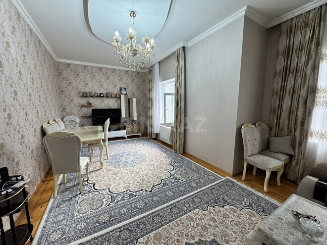 Satılır 7 otaqlı həyət evi/bağ evi 350 m², Qaraçuxur q., photo 6 from 17