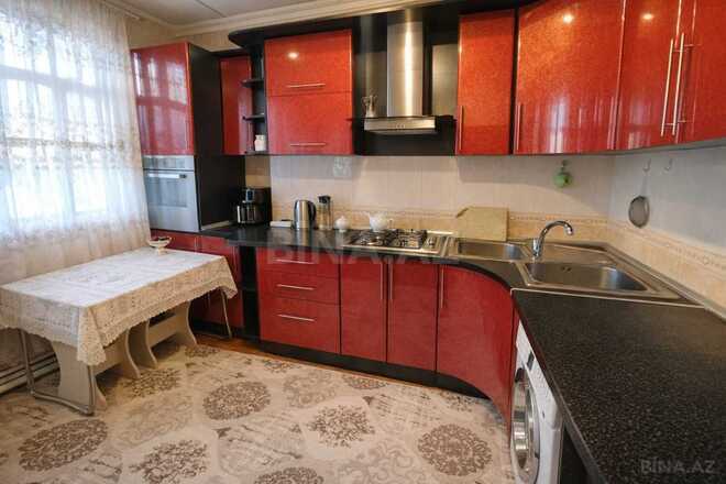 Satılır 4 otaqlı köhnə tikili 110 m², Azadlıq Prospekti m., photo 4 from 14