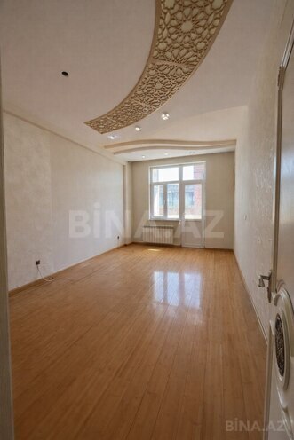 Satılır 3 otaqlı yeni tikili 135 m², 8 Noyabr m., photo 1 from 13