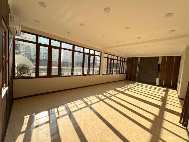 Сдаётся 14-комн. офис 550 м², м. 8 ноября, photo 10 from 28