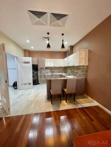 Сдаётся 3-комн. новостройка 105 м², м. Ичеришехер, photo 4 from 10