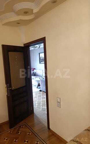 Satılır 4 otaqlı köhnə tikili 145 m², 8-ci mikrorayon q., photo 11 from 20