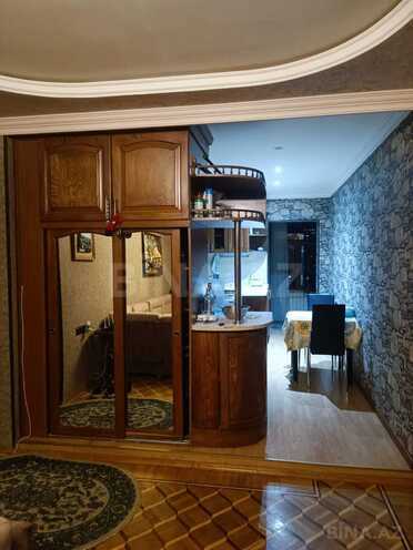 Satılır 4 otaqlı köhnə tikili 145 m², 8-ci mikrorayon q., photo 10 from 20