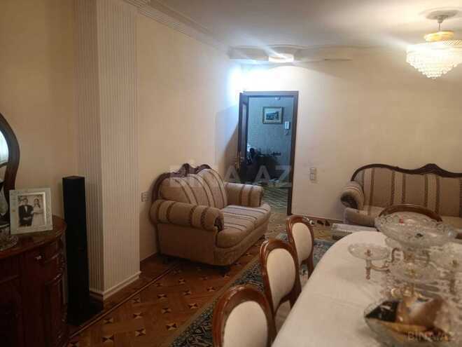 Satılır 4 otaqlı köhnə tikili 145 m², 8-ci mikrorayon q., photo 7 from 20