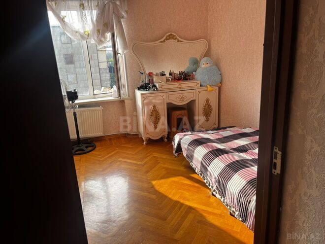 Продаётся 4-комн. вторичка 80 м², м. Мемар Аджеми, photo 4 from 8