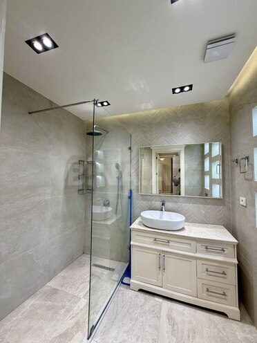 Продаётся 3-комн. новостройка 107 м², м. Элмляр Академиясы, photo 16 from 19