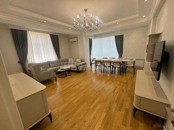 İcarəyə verilir 3 otaqlı yeni tikili 130 m², 28 May m., photo 3 from 16