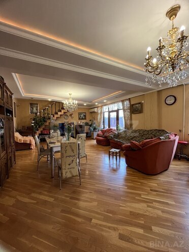 Satılır 3 otaqlı köhnə tikili 125 m², İçəri Şəhər m., photo 3 from 10