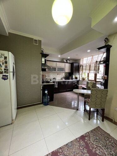 Satılır 3 otaqlı köhnə tikili 125 m², İçəri Şəhər m., photo 6 from 10